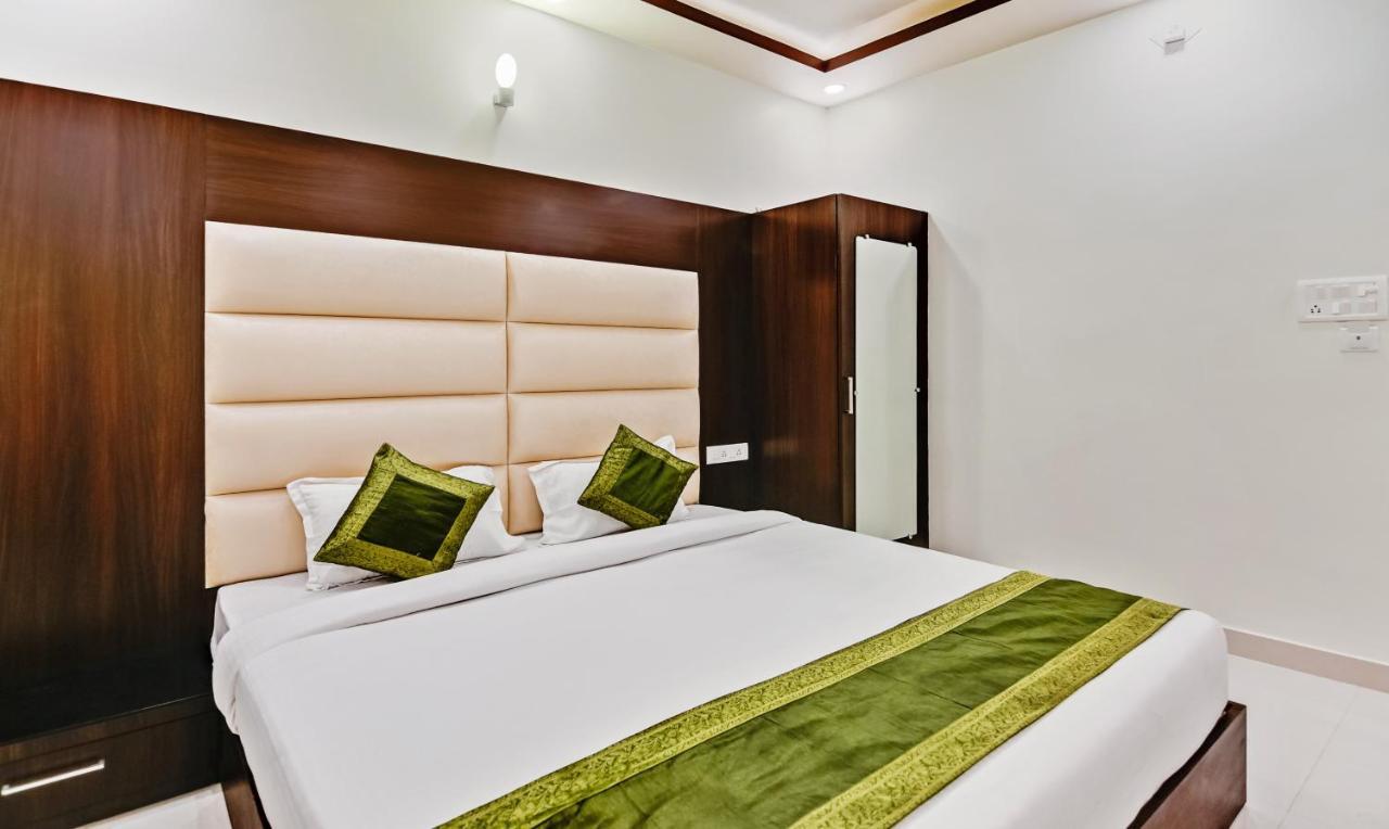 Treebo Resto- Near Lucknow Railway Station Hotel Екстериор снимка