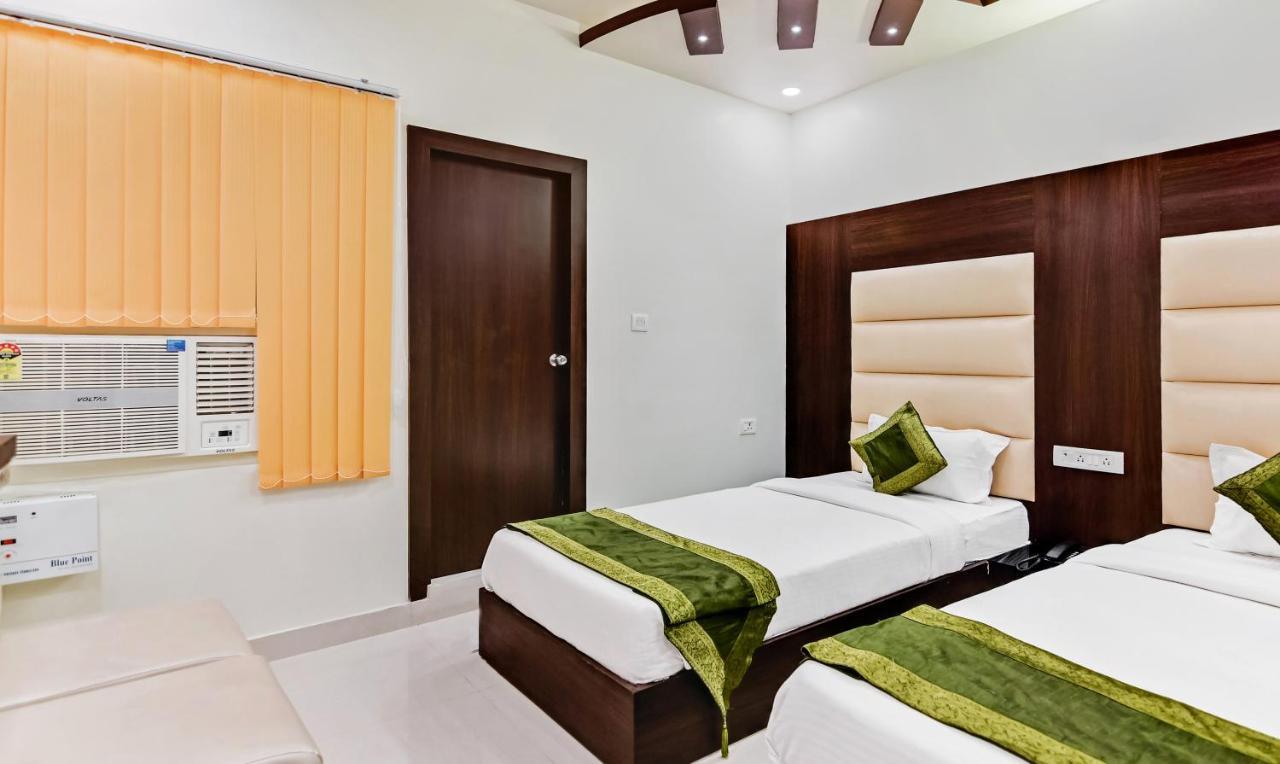 Treebo Resto- Near Lucknow Railway Station Hotel Екстериор снимка