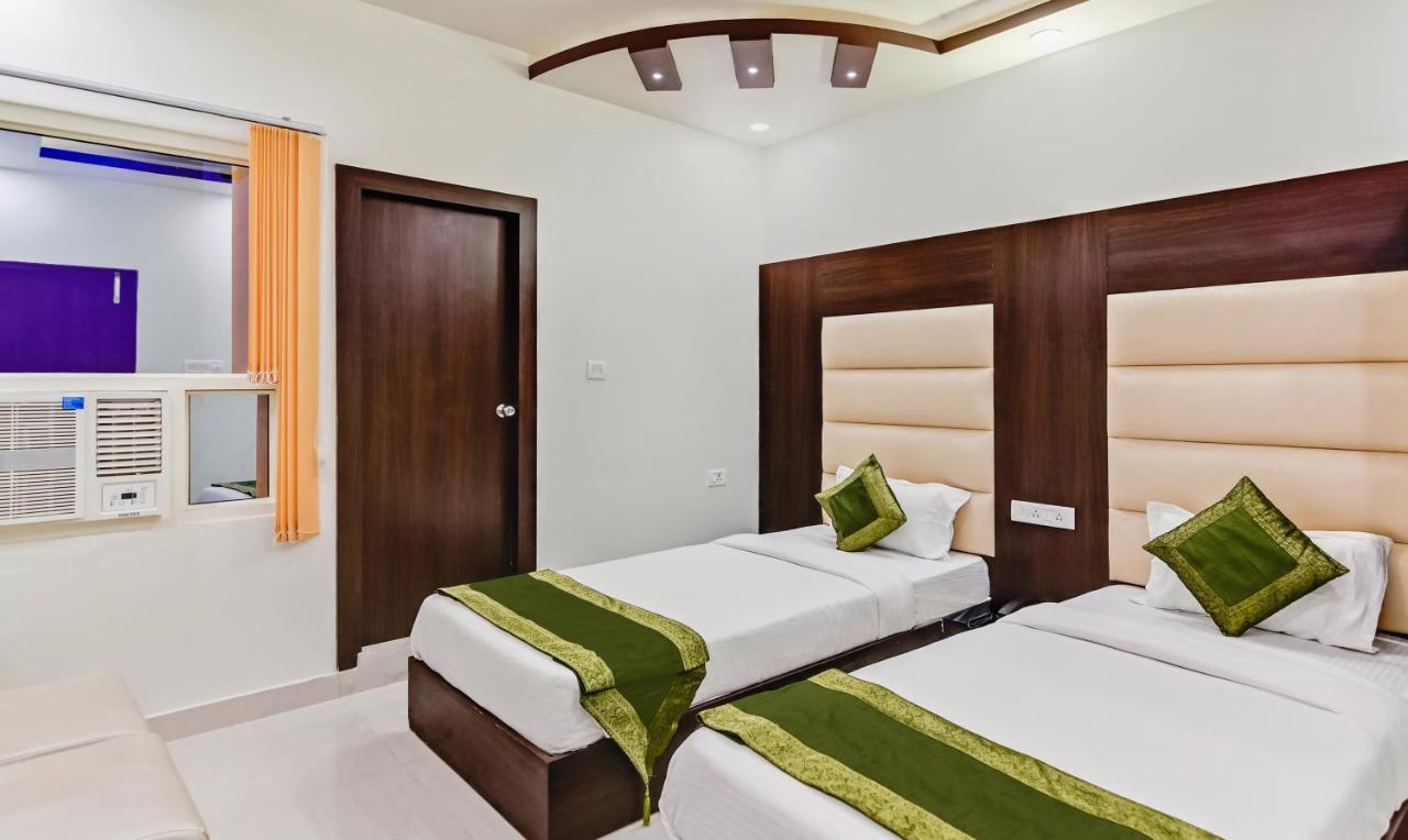 Treebo Resto- Near Lucknow Railway Station Hotel Екстериор снимка